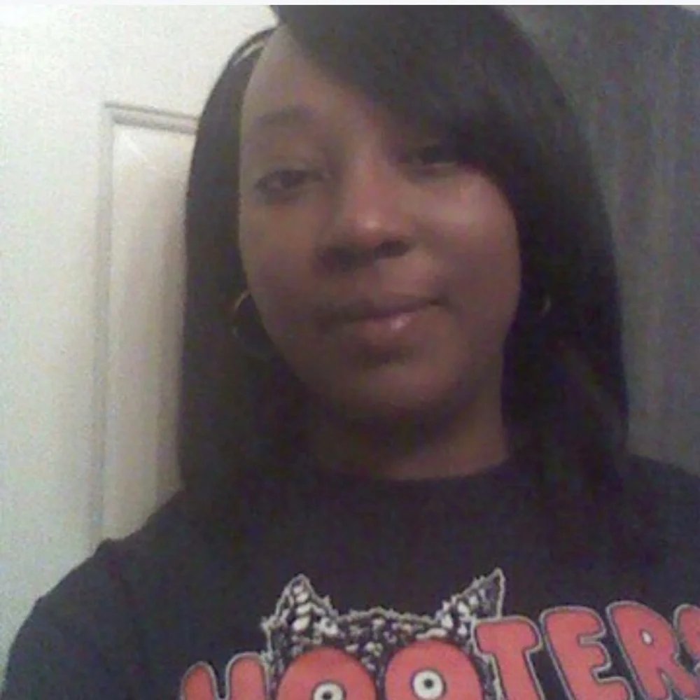 Modeling - Picture 6 of 11